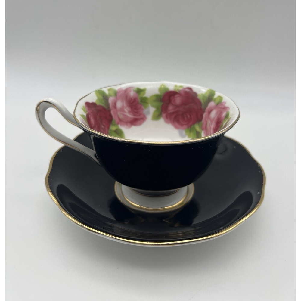 Vtg Royal Albert Bone China Crown Black Gold Old English Rose Tea Cup & Saucer